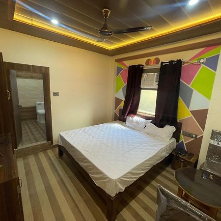 Himalaya Inn Guest House Benares Buitenkant foto